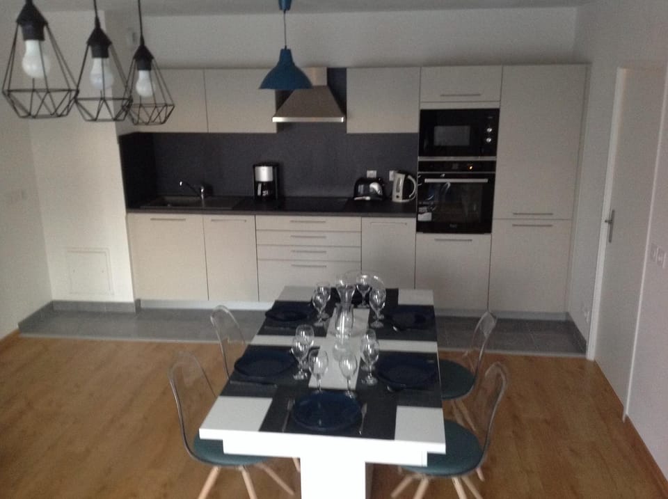 SouheilRebekaHome Apartment in Chessy