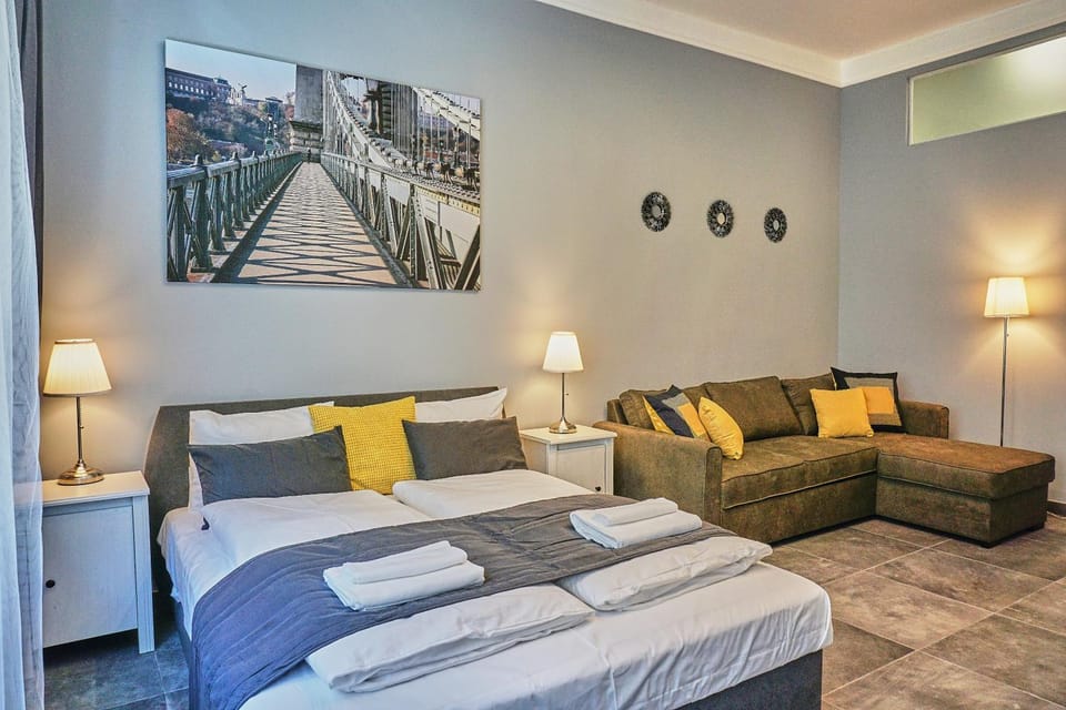 Living room, Bedroom