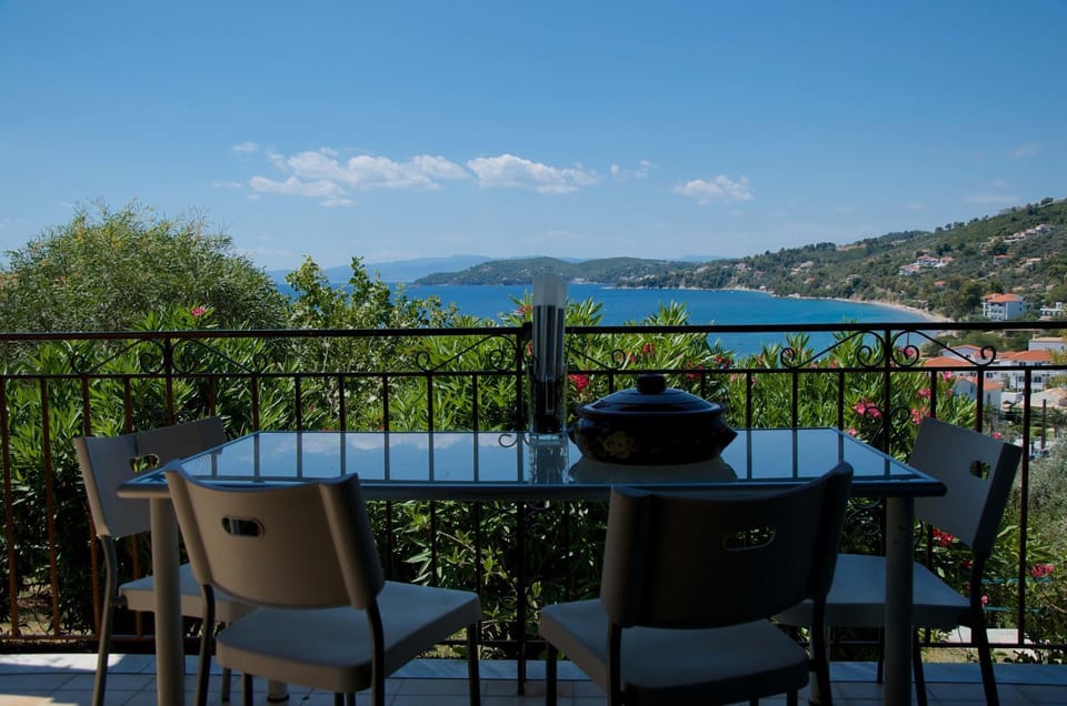 Day, Summer, Balcony/Terrace, On site, Garden view, Mountain view, Sea view