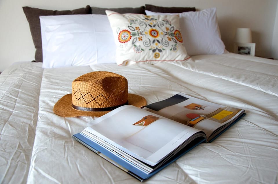 Day, Summer, Decorative detail, Bedroom, On site