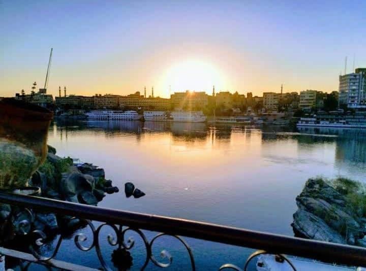 Natural landscape, City view, River view, Sunset