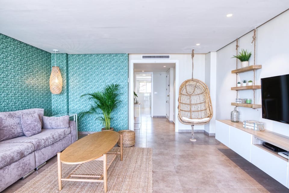 Lounge or bar, Seating area