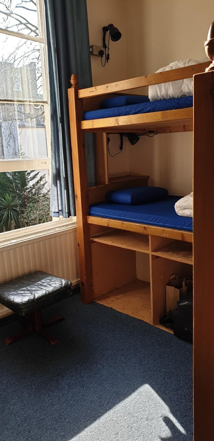 bunk bed