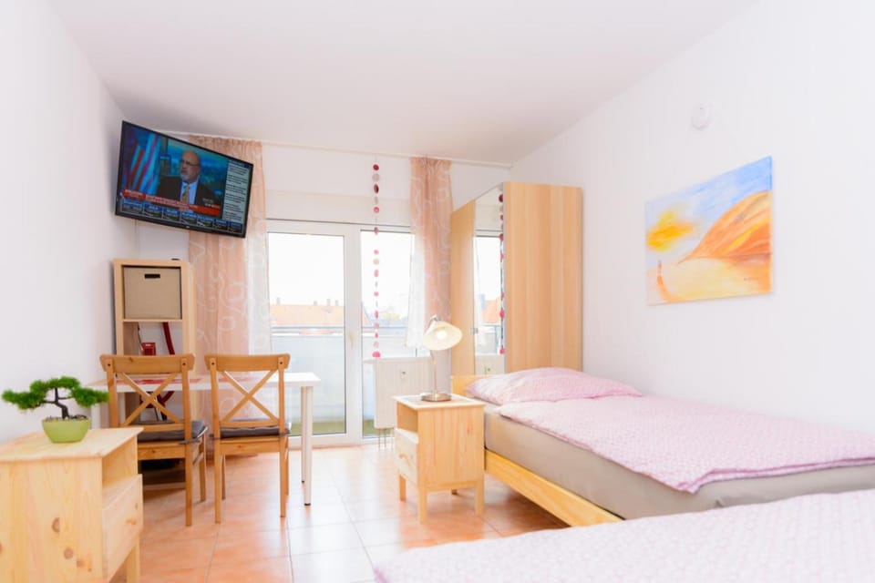 Private apartments close to subway Apartment in Fürth