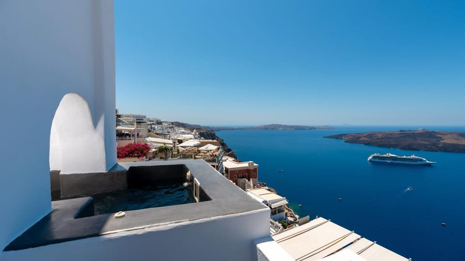 Katris Apartments Bed and Breakfast in Thera