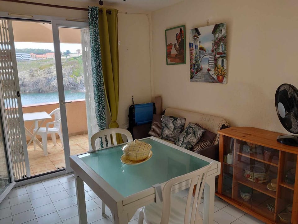 Balcony/Terrace, Living room