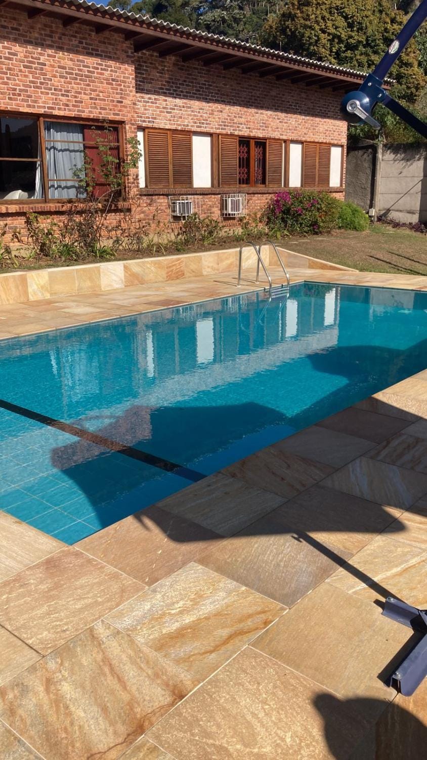 Sítio N#1 da Serra Perfeito para famílias com bebês e crianças Piscina aquecida e limpeza incluídos House in State of Rio de Janeiro
