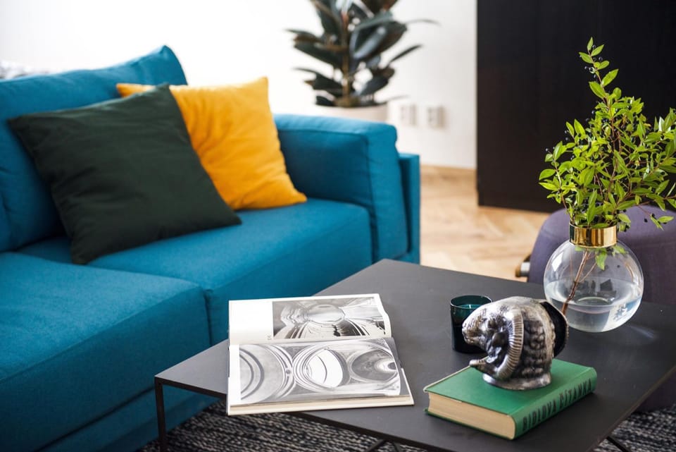 Living room, Seating area