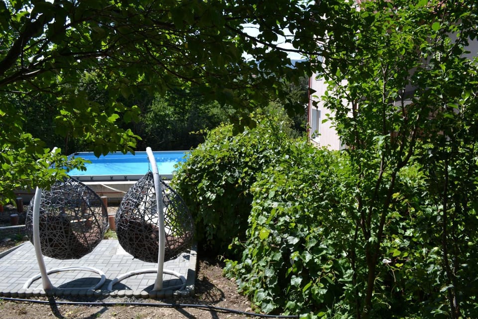 Guest House at Lesya Ukrainka Bed and Breakfast in Lviv Oblast