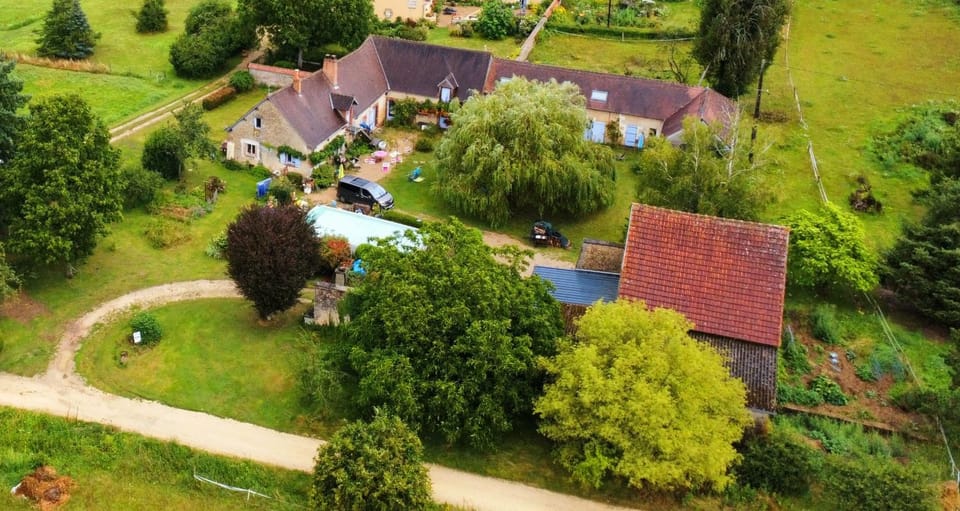 Les Anniquins Farm Stay in Centre-Val de Loire