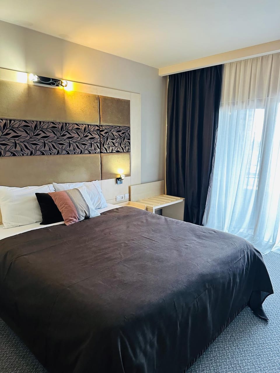 Bed, Photo of the whole room