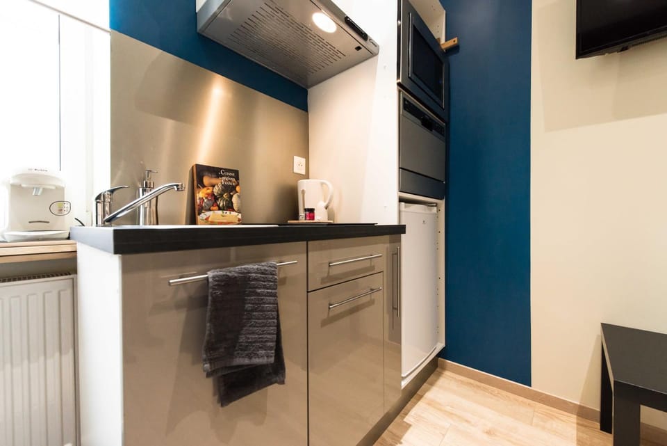 Coffee/tea facilities, Kitchen or kitchenette