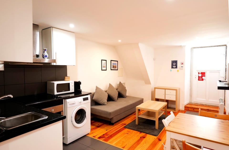 Kitchen or kitchenette, Living room, Dining area, minibar, pet friendly, washing machine