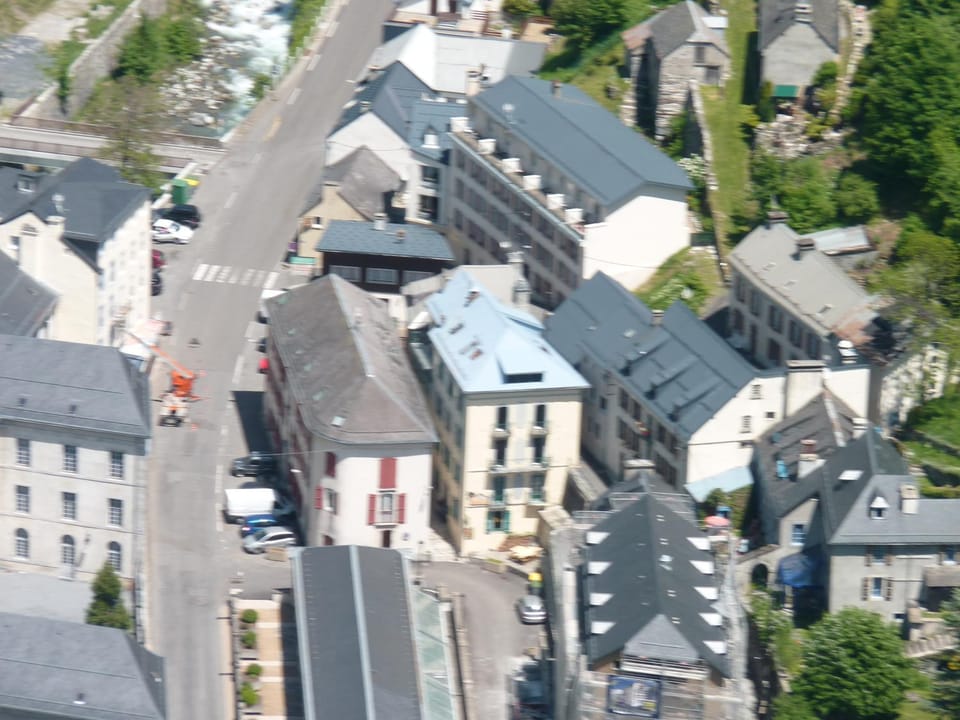 Property building, Neighbourhood, Bird's eye view