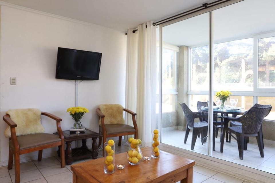 TV and multimedia, Balcony/Terrace, internet