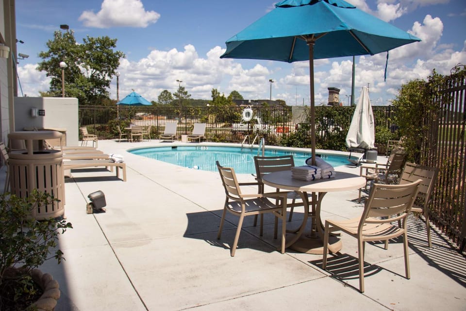 Pool view