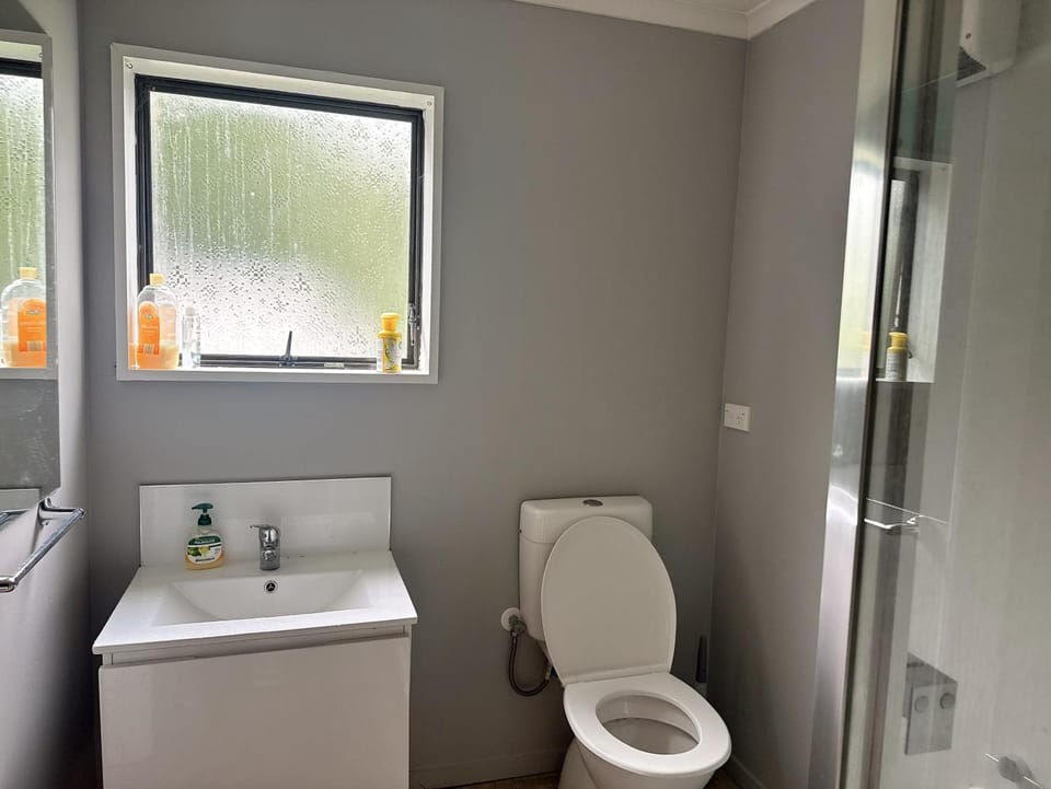 West Lake one bedroom accommodation Vacation rental in Christchurch