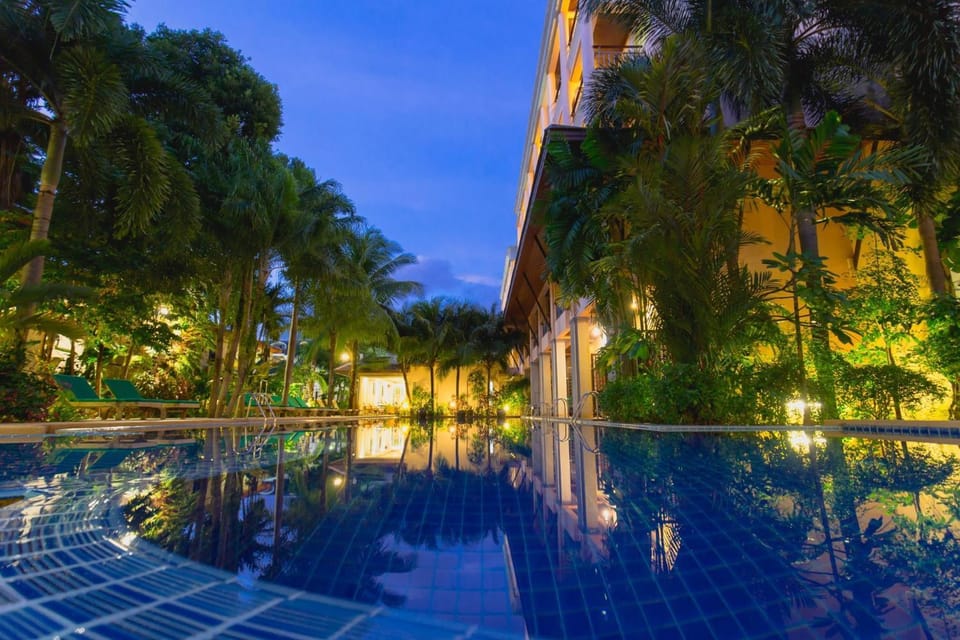 Property building, Swimming pool