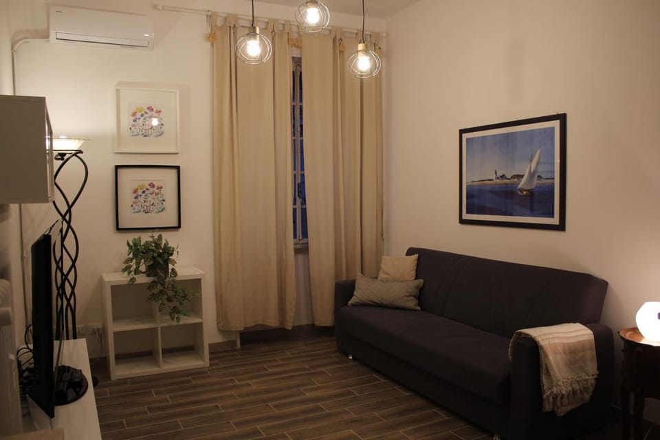 Lounge or bar