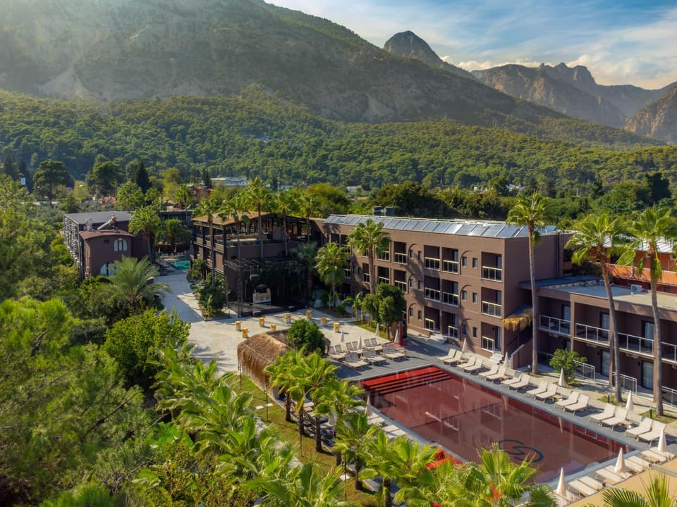 Property building, Bird's eye view