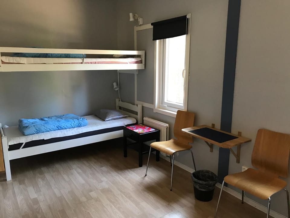 bunk bed