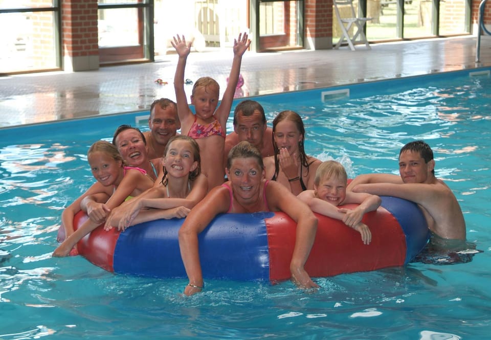 Swimming pool, Swimming pool