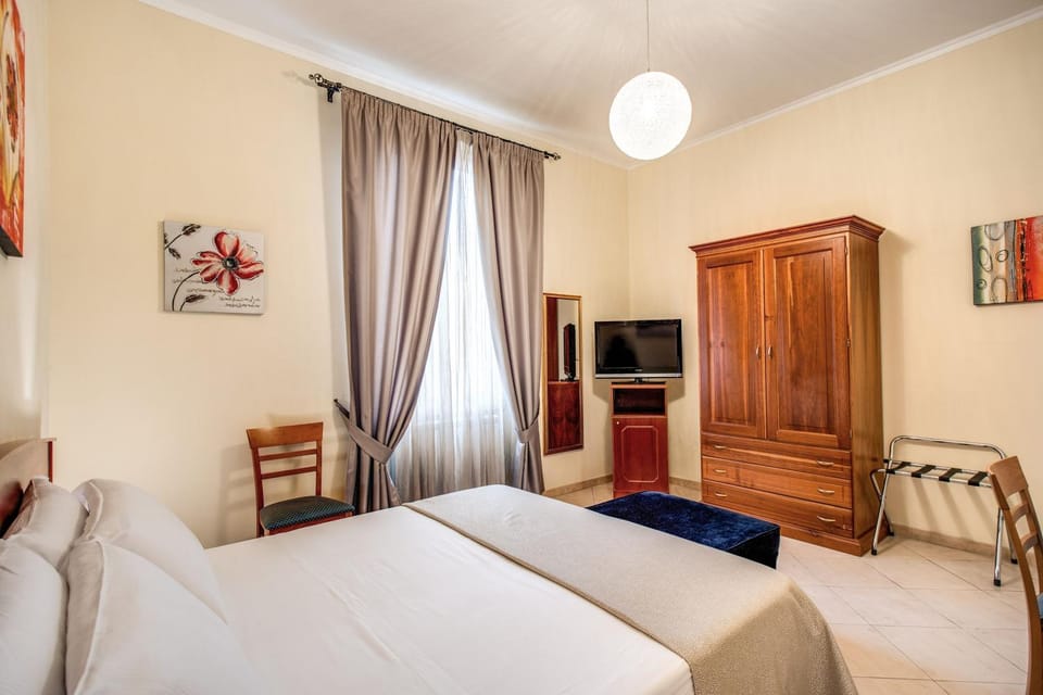 Bed, TV and multimedia