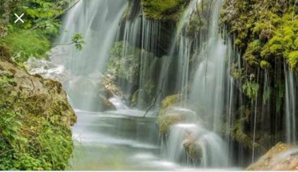 Nearby landmark, Natural landscape, Hiking