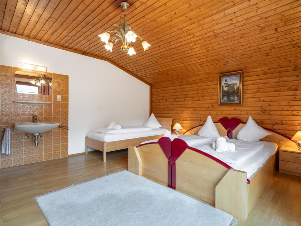 Ferienhaus Höllbacher by we rent House in Bad Hofgastein