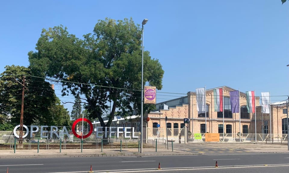 Nearby landmark