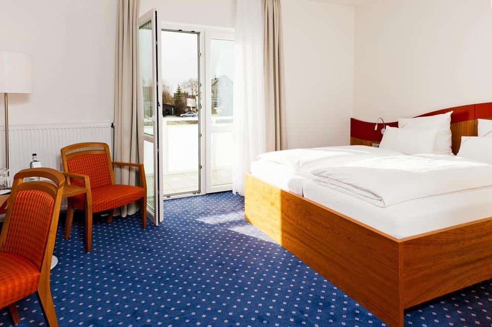 Day, Photo of the whole room