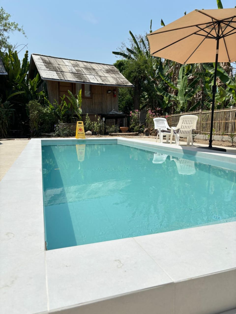 Pool view, Swimming pool