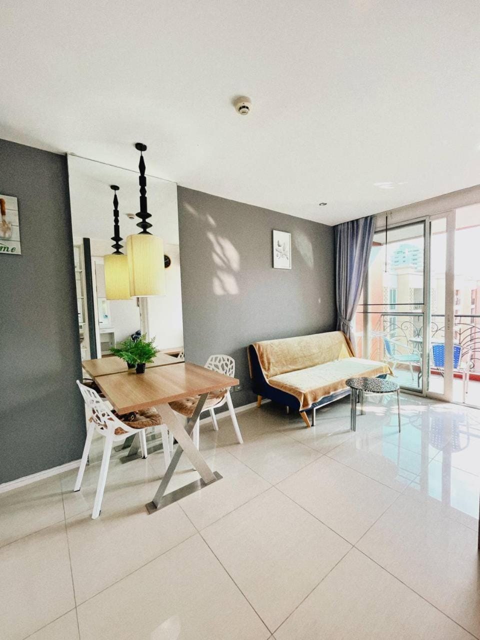 Atlantis Condo B811 Apartment in Pattaya City