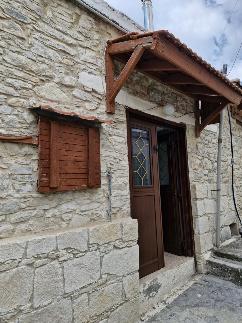John' s House in Omodos Country House in Limassol District
