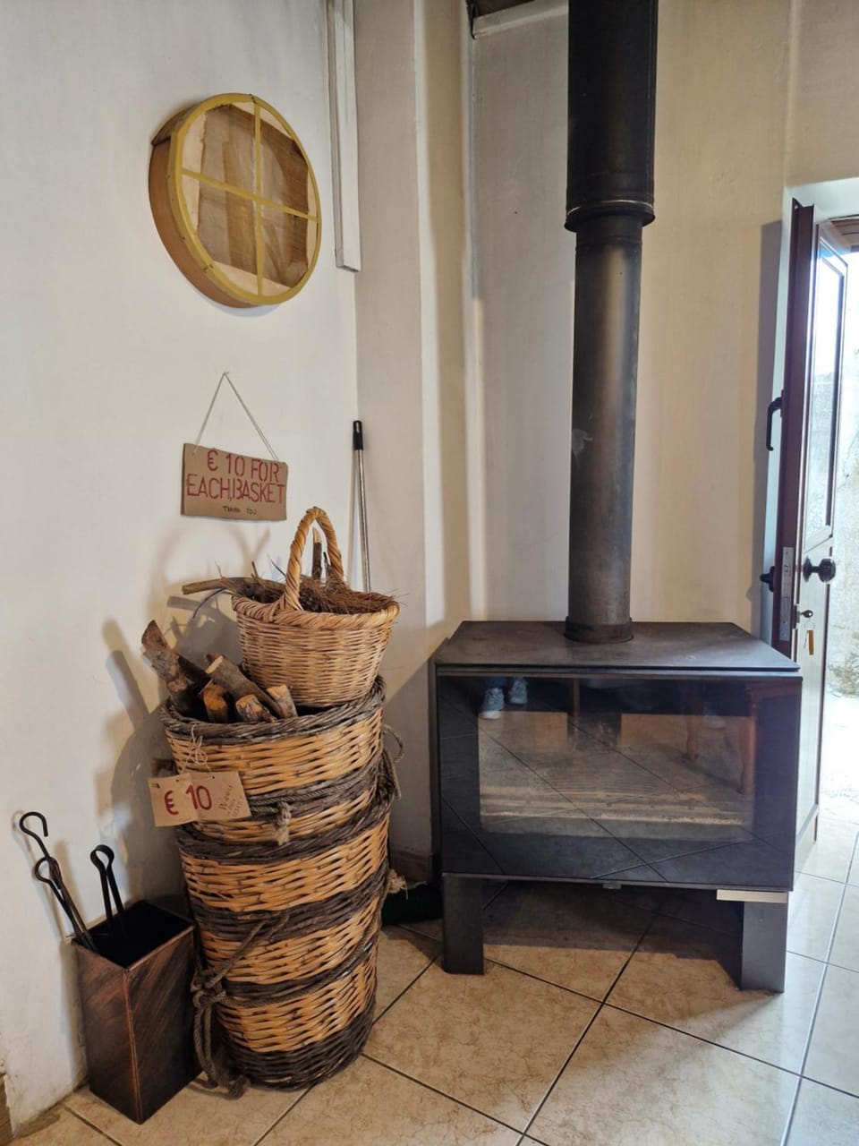 John' s House in Omodos Country House in Limassol District