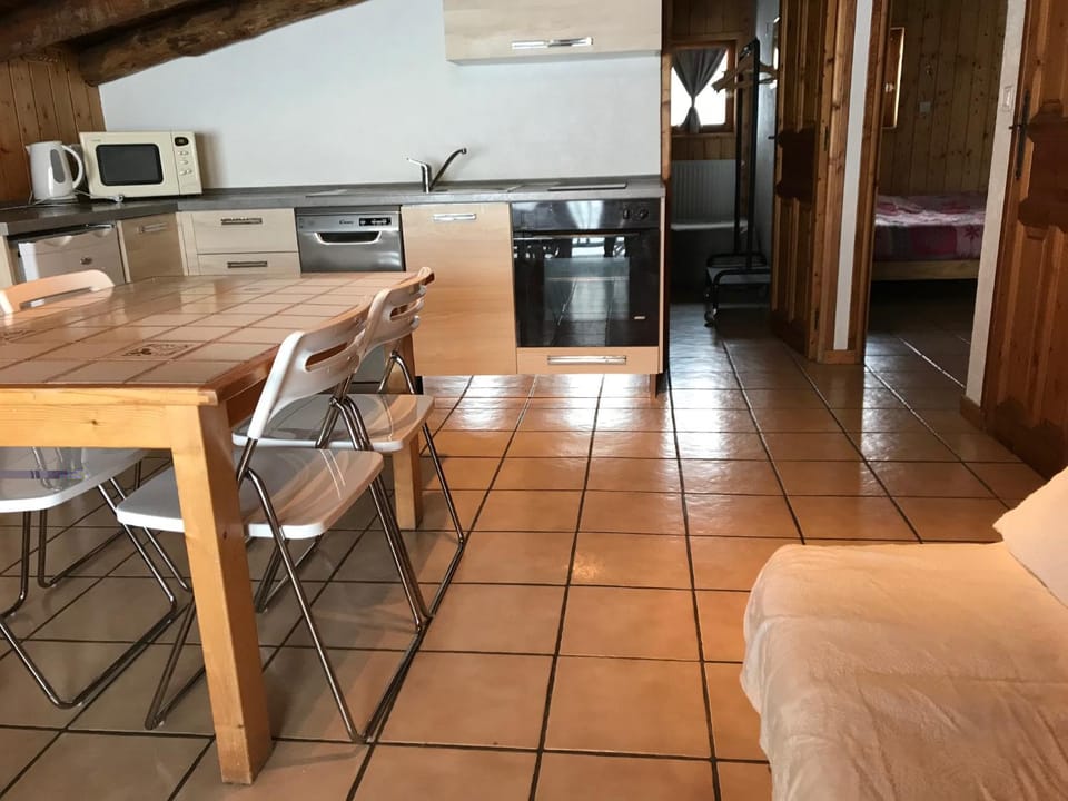 Appartement Montgenevre Proche pistes Apartment in Montgenèvre