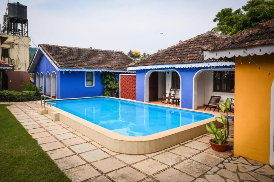 Baia Do Sol - Beachfront boutique Resort in Baga, Calangute Resort in Baga