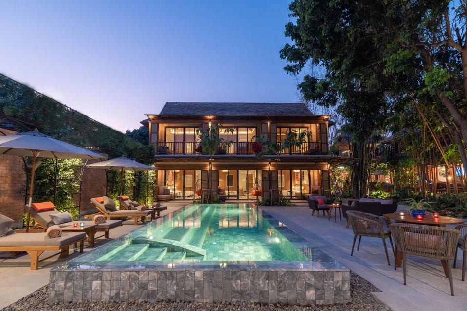 Property building, Swimming pool