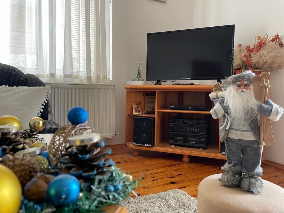 TV and multimedia, Entertainment