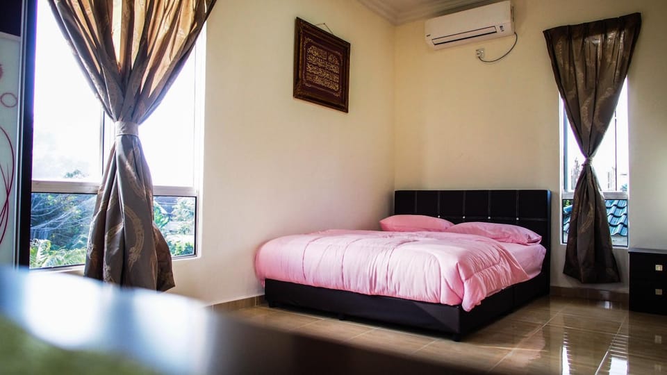 Family Lodge 25 Bed and Breakfast in Malaysia