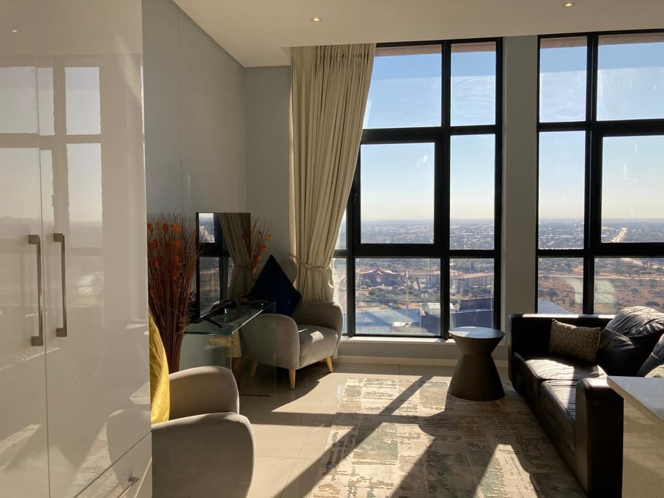 Urban Awe Apartment-iTowers 23rd Floor Apartment in North West, South Africa
