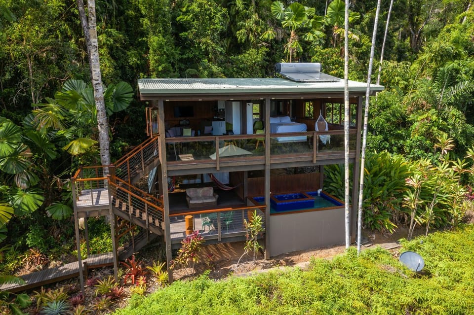 Property building, Garden view