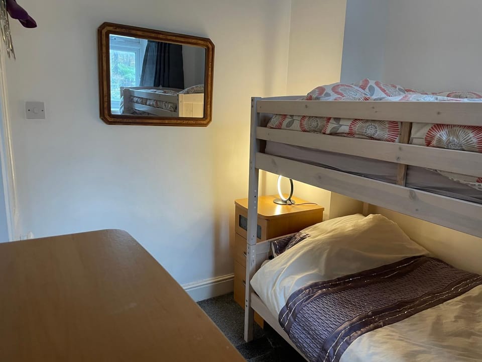 Apartment close to Pavilion gardens Apartment in High Peak District