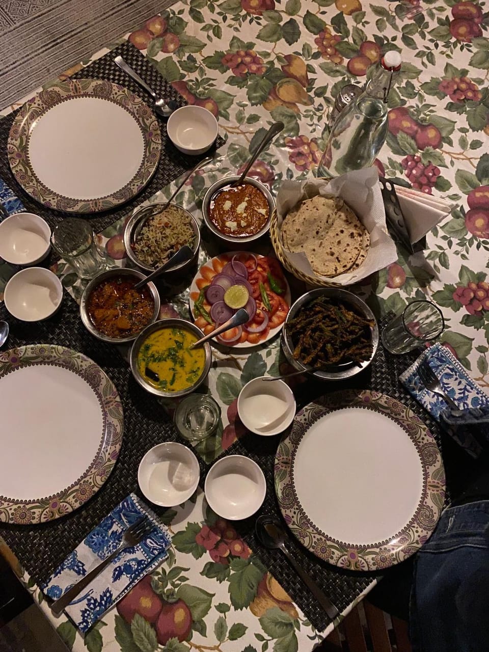 Restaurant/places to eat, Food and drinks, Food, Lunch, Dinner, Drinks