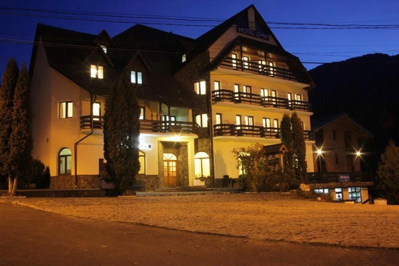 Hotel Cerbul Hotel in Romania