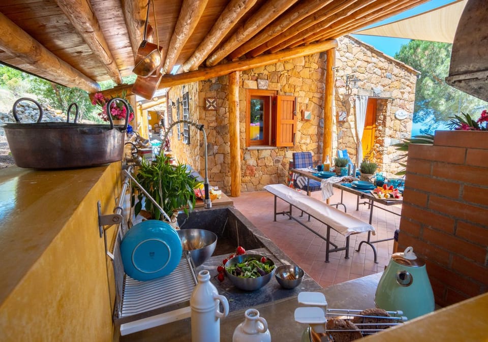View (from property/room), Living room, Breakfast