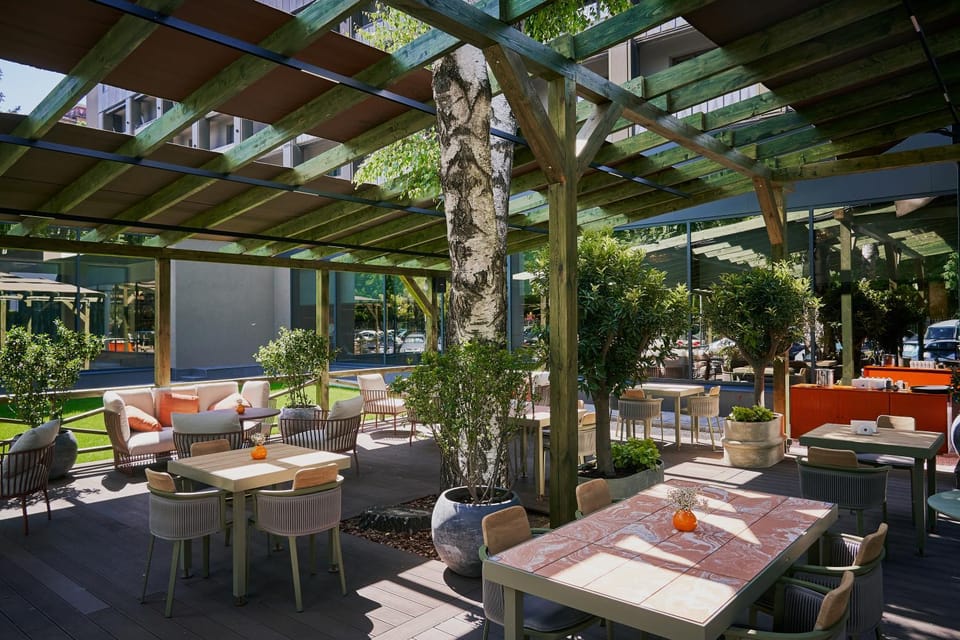 Restaurant/places to eat, Balcony/Terrace, On site, Area and facilities