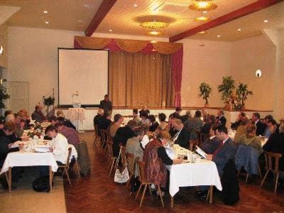 Restaurant/places to eat, Business facilities