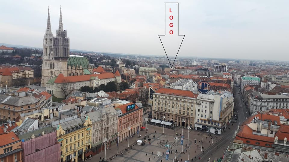 Nearby landmark, Bird's eye view, City view, Location