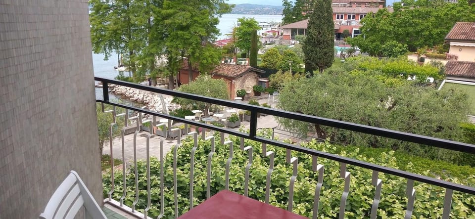 Garden, Garden view, Lake view